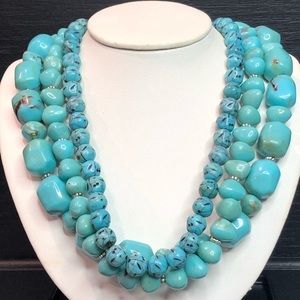 Vintage Avon Turquoise Colored multi-strand, lightweight Acrylic beaded ne…